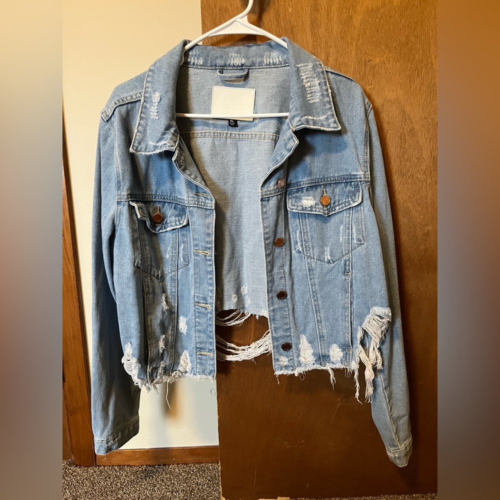 Cropped jean jacket